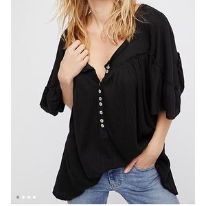 Never Worn Free People Black Sangria Tee (Small)